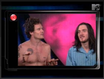 screenie intmtvnews19990525 083