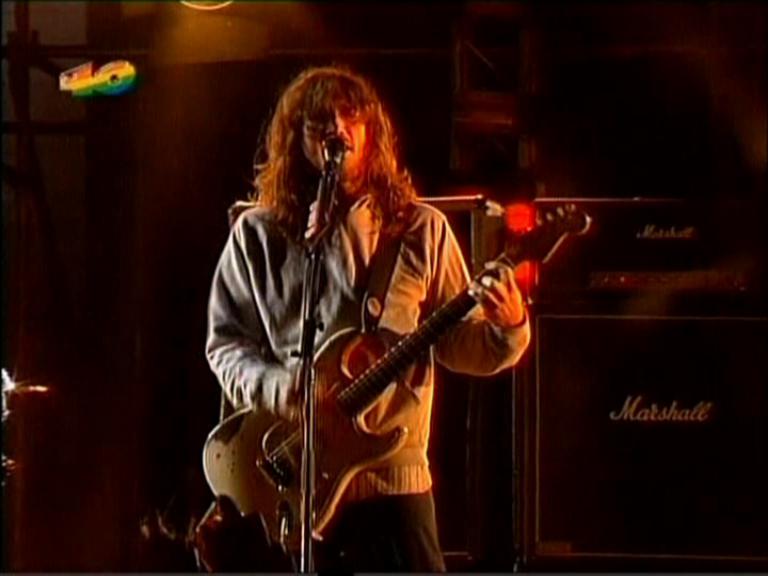 screenie rhcpconcert 20060418 191